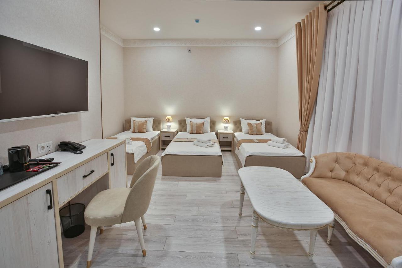 Hotel Asian Plaza Bukhara Esterno foto
