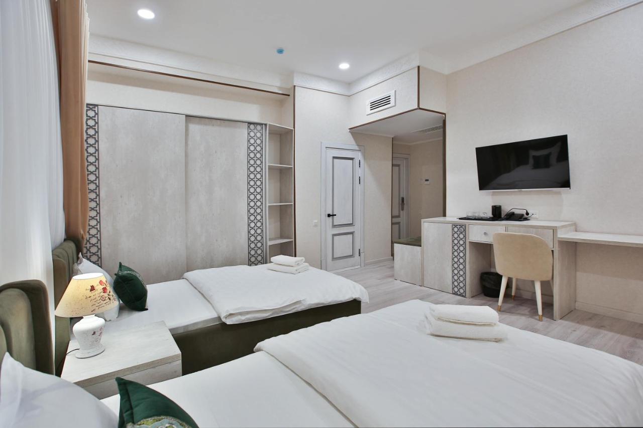 Hotel Asian Plaza Bukhara Esterno foto