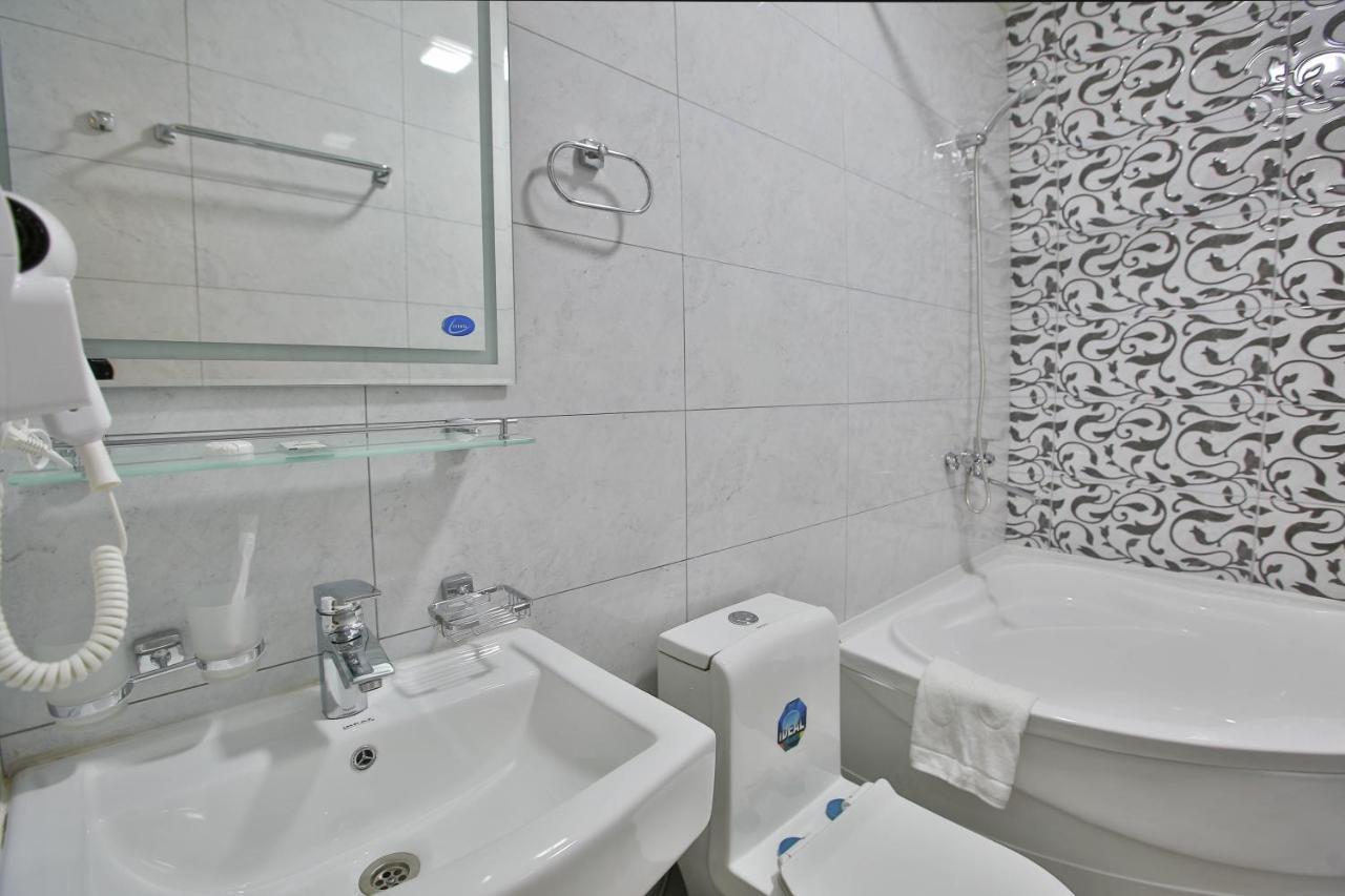 Hotel Asian Plaza Bukhara Esterno foto